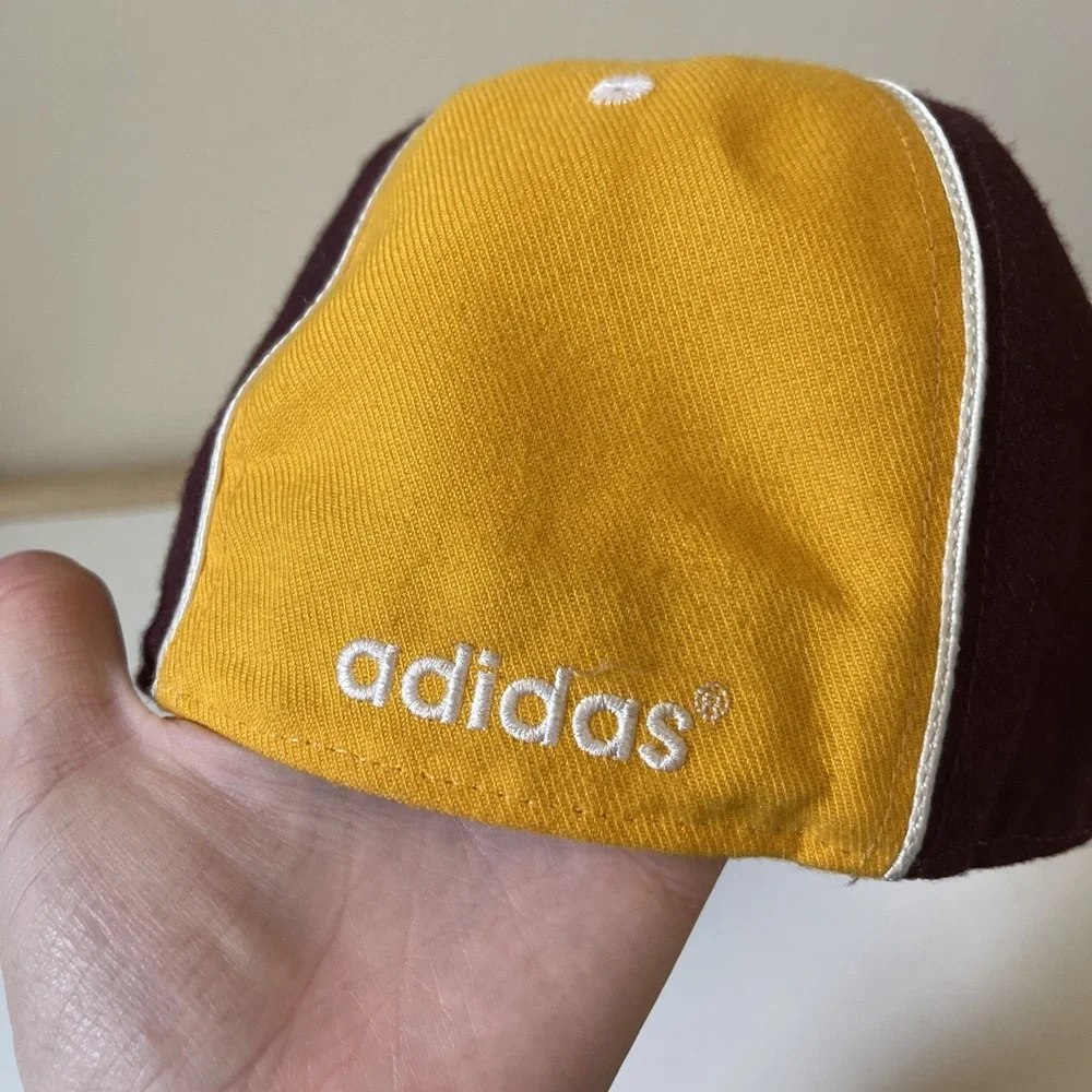 Vintage Minnesota Gophers Fitted Adidas‎ Hat #31 True School Authentics 7 1/2